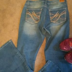 Lei boot cut jeans